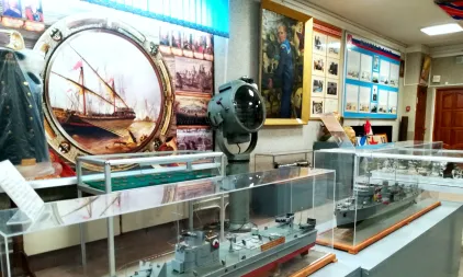 Закрытие нескольких школьных музеев
