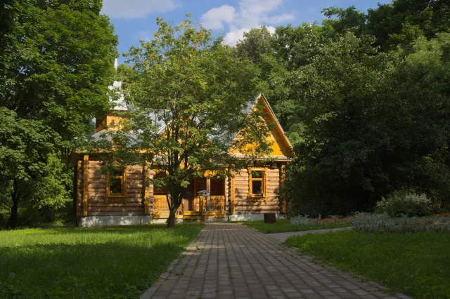 ЭПЦ "Царская пасека" вновь принимает участников