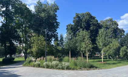 Открытие Малых парков запада